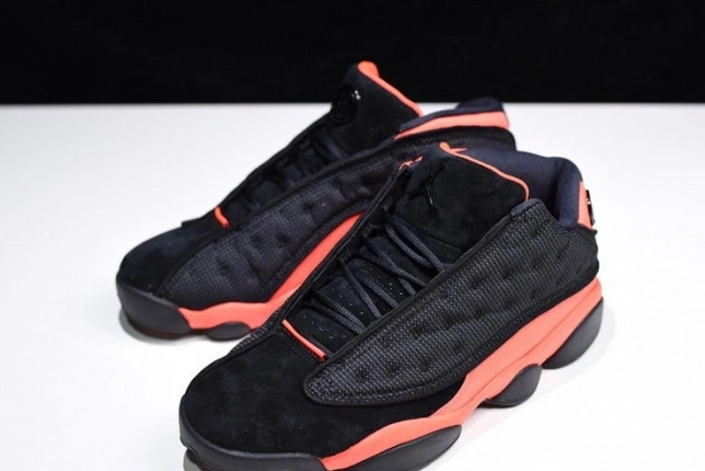 Infrared Air Clot x 13 Low Jordan Black AT3102-006 0916